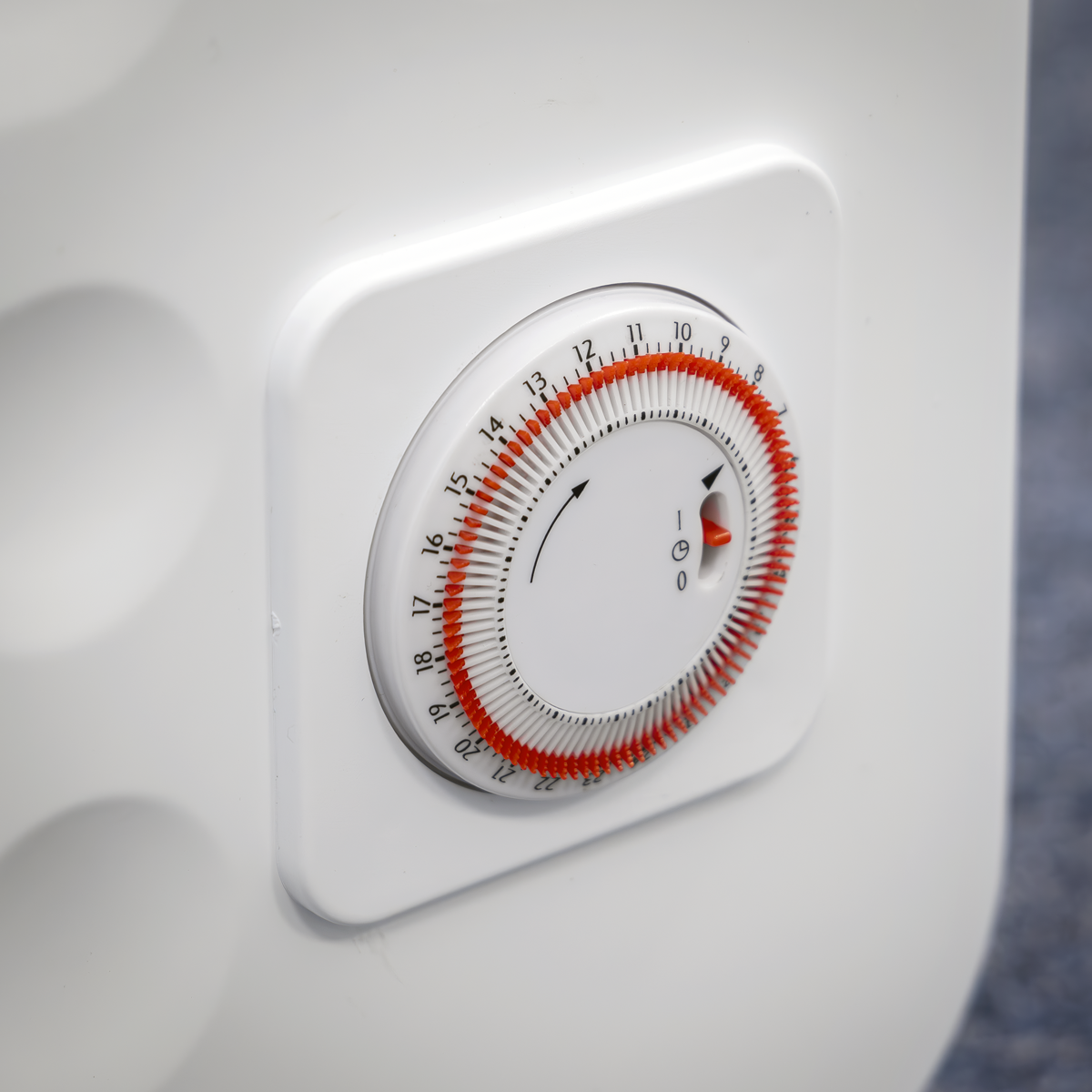 Convector Heater with Turbo, Timer & Thermostat, 2000W (CD2013TT)