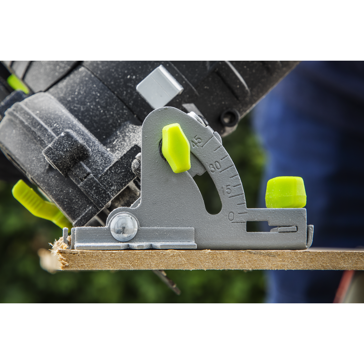 SV10.8 Series 85mm Cordless Circular Saw 10.8V - Body Only