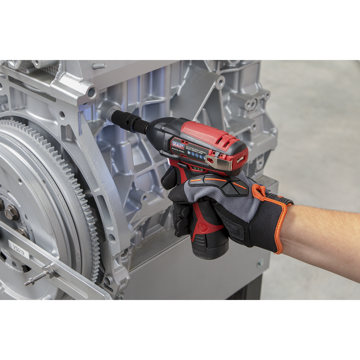 SV12 Series 3/8"Sq Drive Cordless Impact Wrench 12V - Body O
