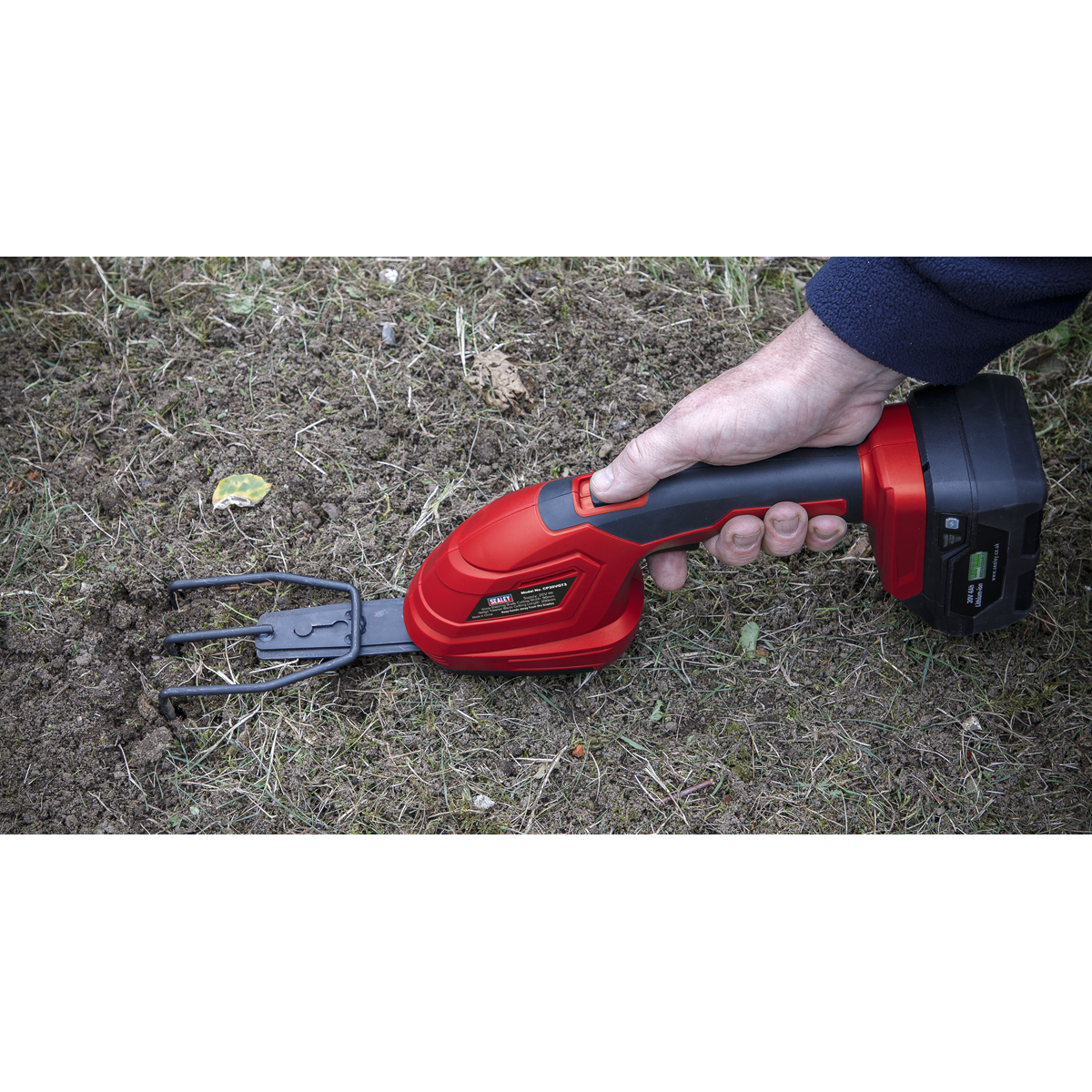 2 x SV20 Series Cordless Power Tool Gardening Kit 20V - 2 Ba