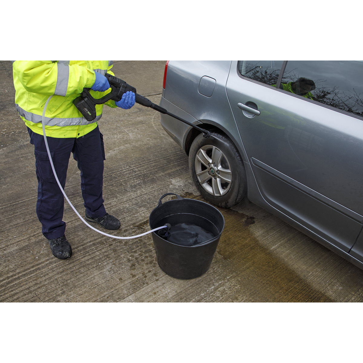 SV20 Series 22bar Cordless Pressure Washer 20V - Body Only