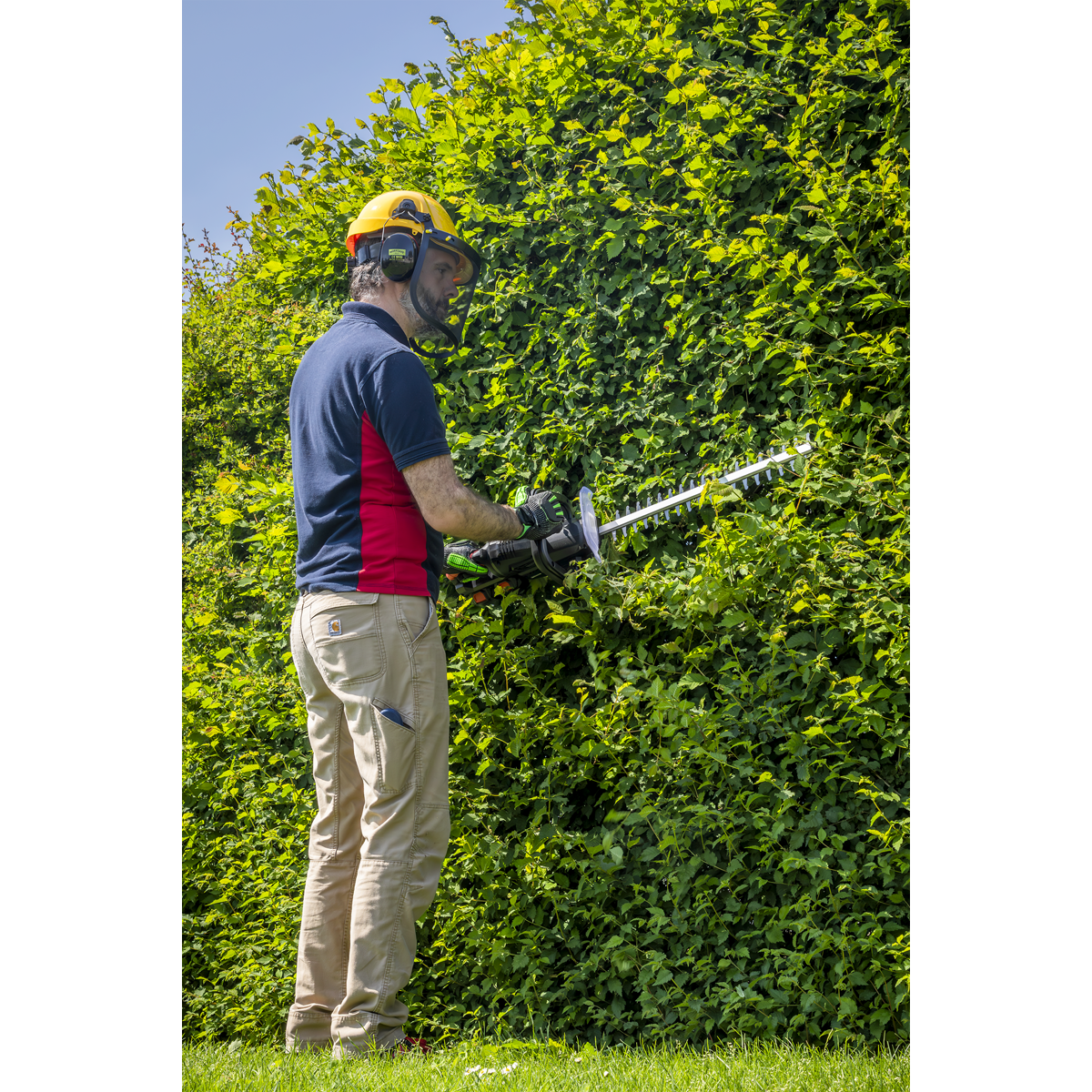 Hedge Trimmer Kit 40V 4Ah SV20 Series 52cm