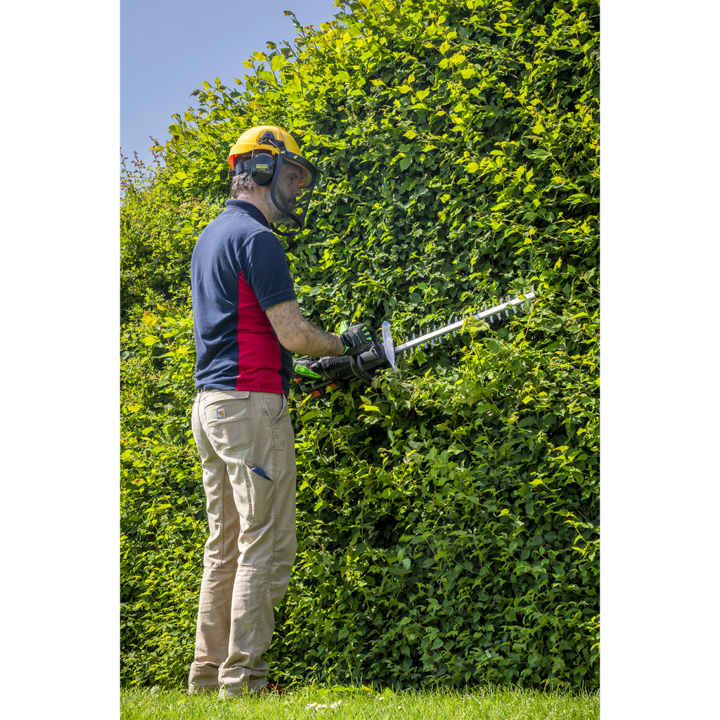 SV20 Series 52cm Cordless Hedge Trimmer 40V - Body Only