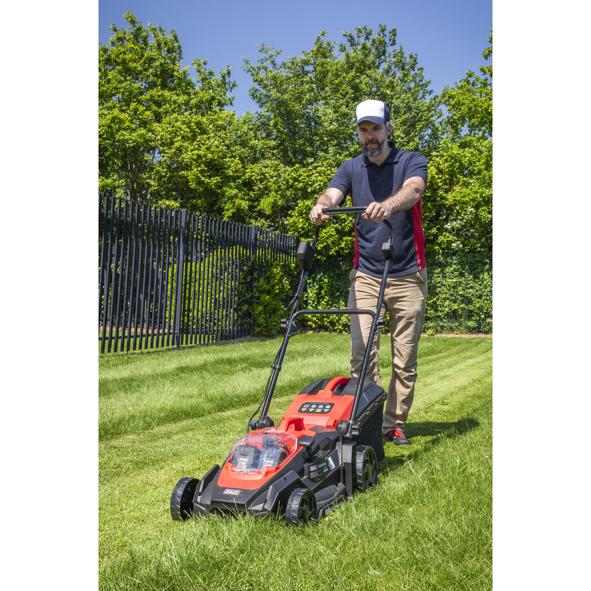 Cordless Lawn Mower Kit 40V 4Ah SV20 Series 40cm