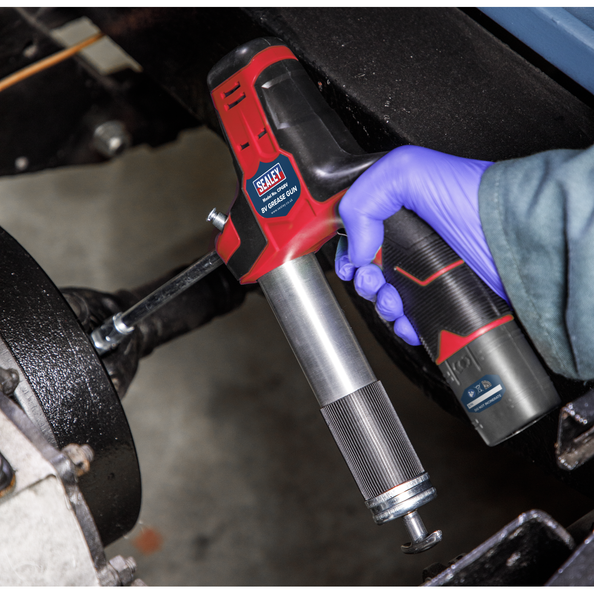 Cordless Grease Gun 8V (CPG8V)