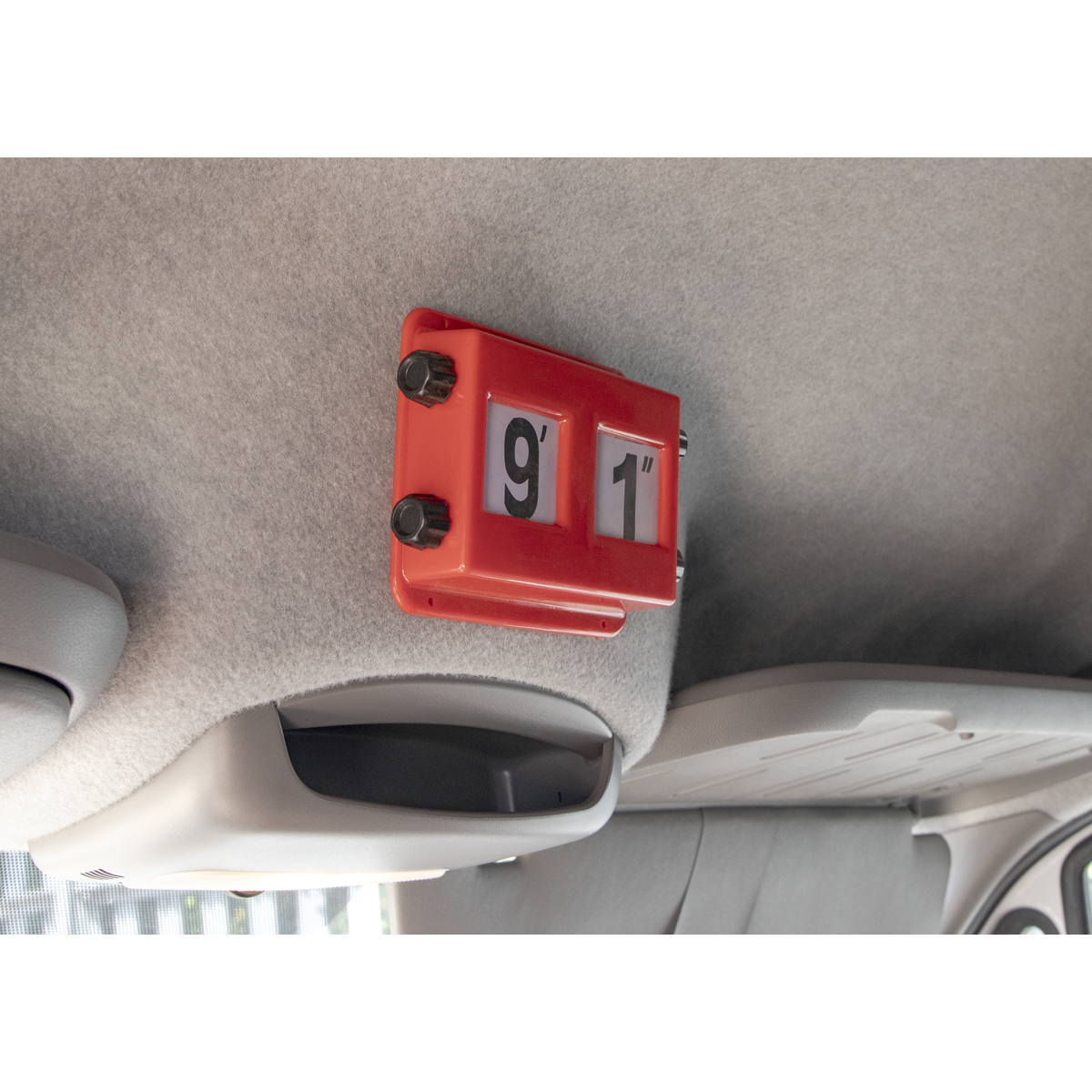 Commercial Vehicle Height Indicator