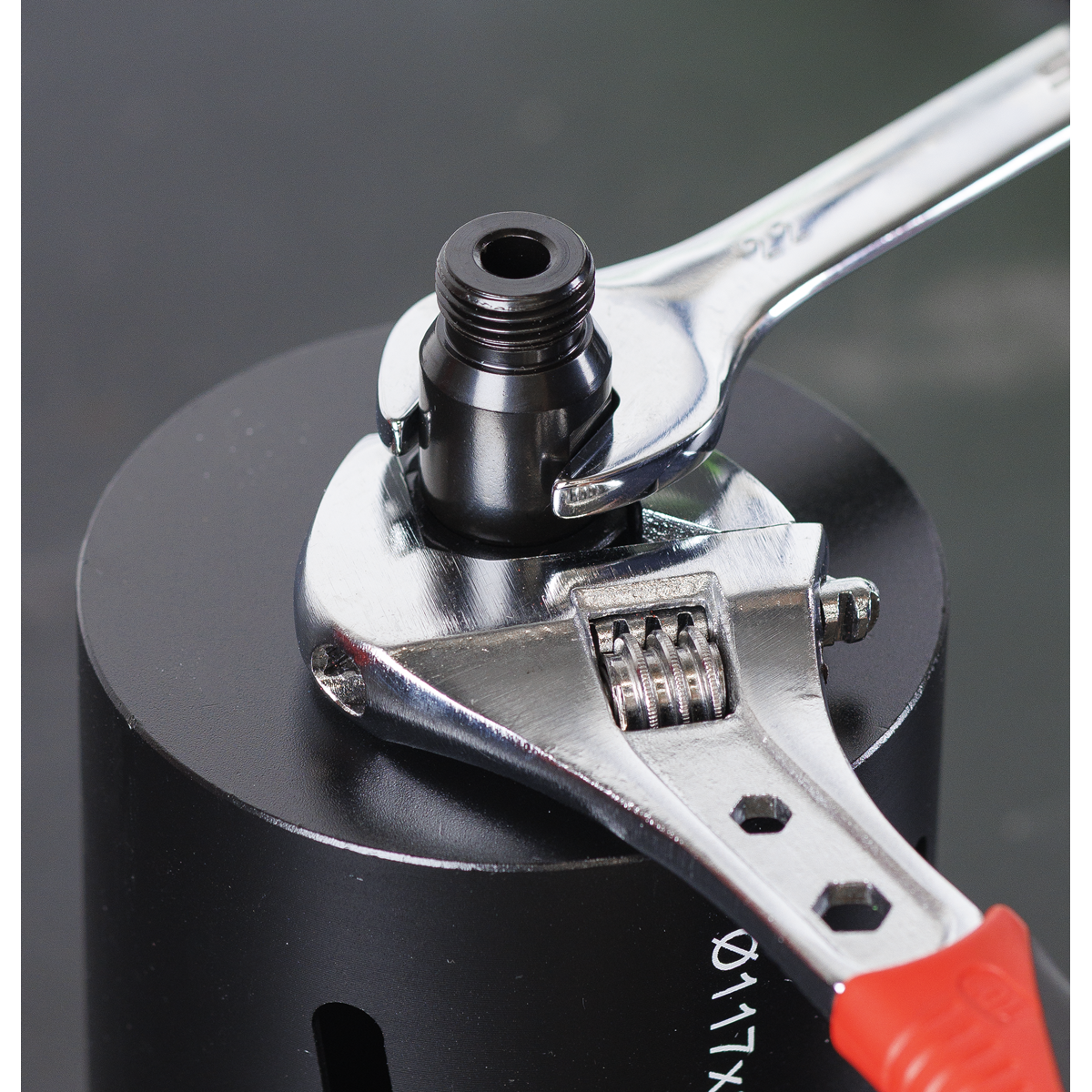 Diamond Core Drill Adaptor with Through Hole 1/2"BSP Male to 1/2"BSP Male