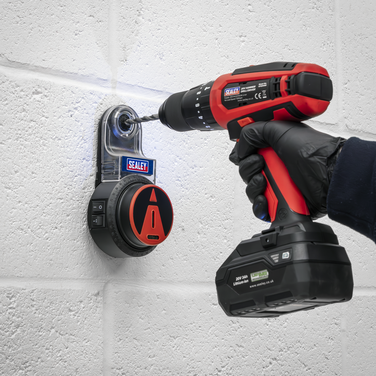 Vacuum Drill Dust Extractor with Laser Light & Spirit Level