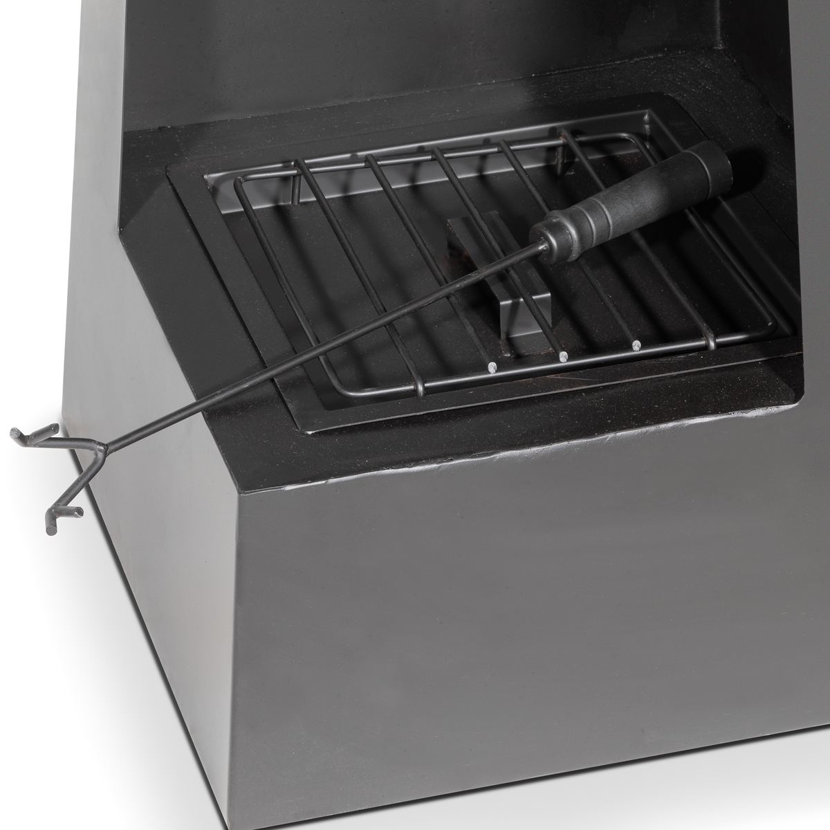 Dellonda Pyramid Outdoor Chiminea, Black Steel (DG105)