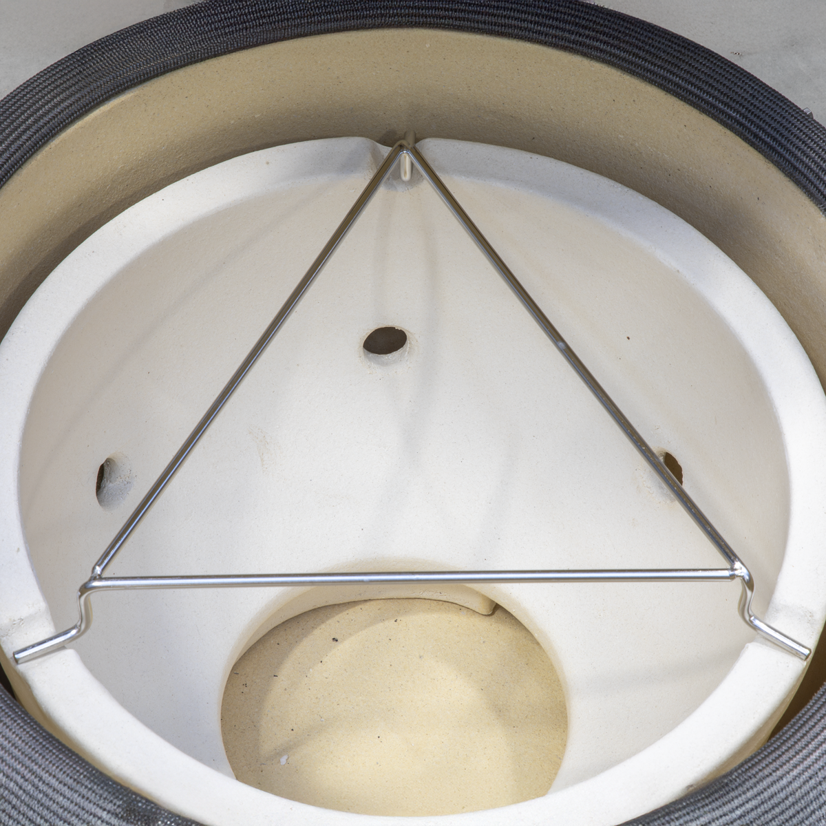Dellonda Heat Deflector Support for Kamado BBQs (DG187)
