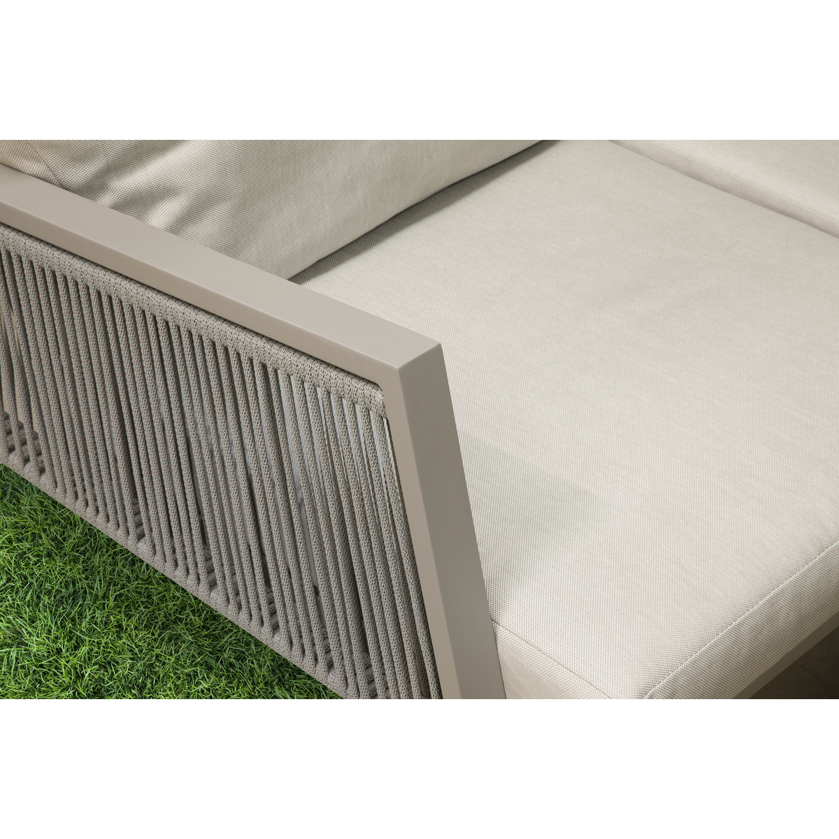 Dellonda Fusion Aluminium Outdoor Corner Sofa & Coffee Table Set 4pc