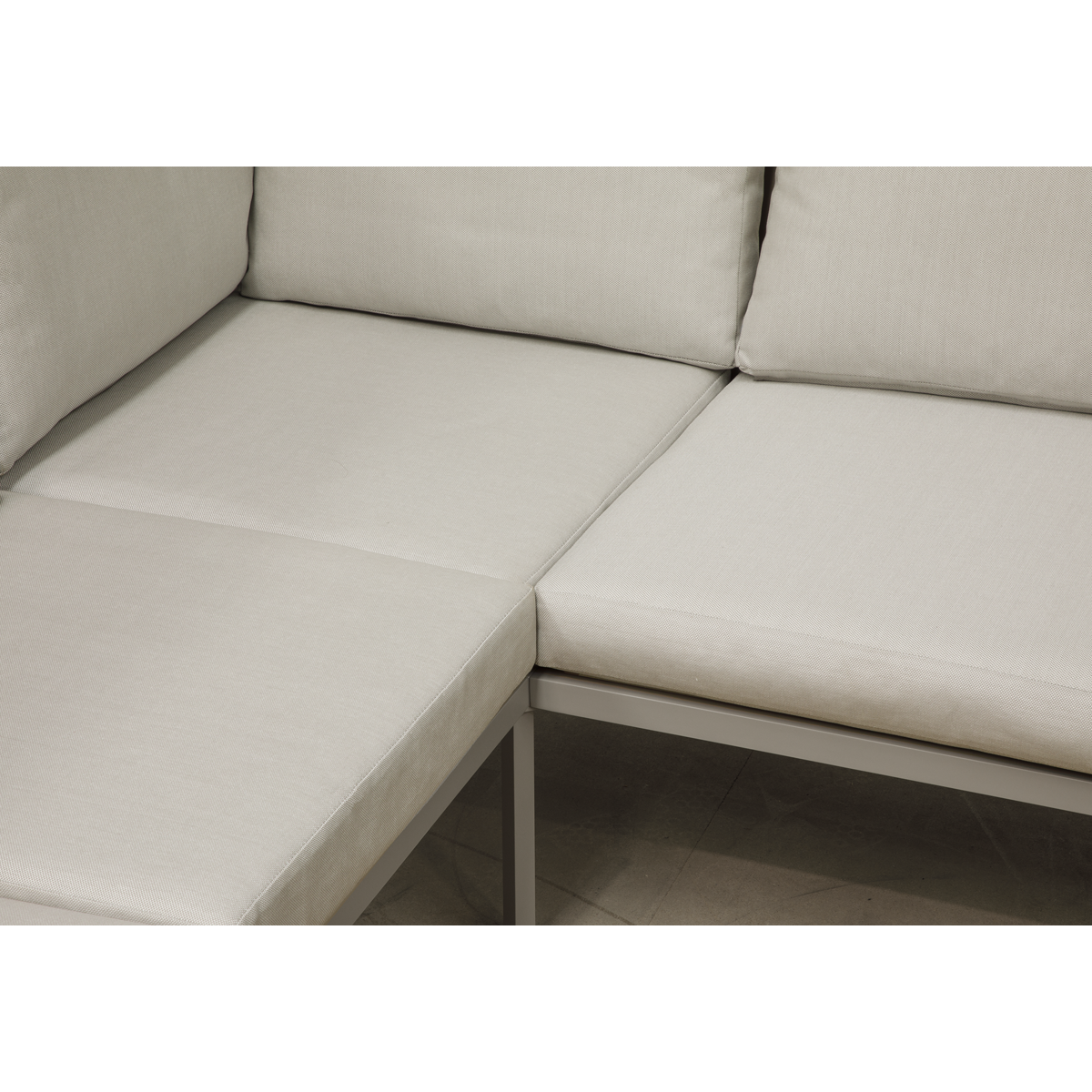 Dellonda Fusion Aluminium Outdoor Corner Sofa & Coffee Table Set 4pc