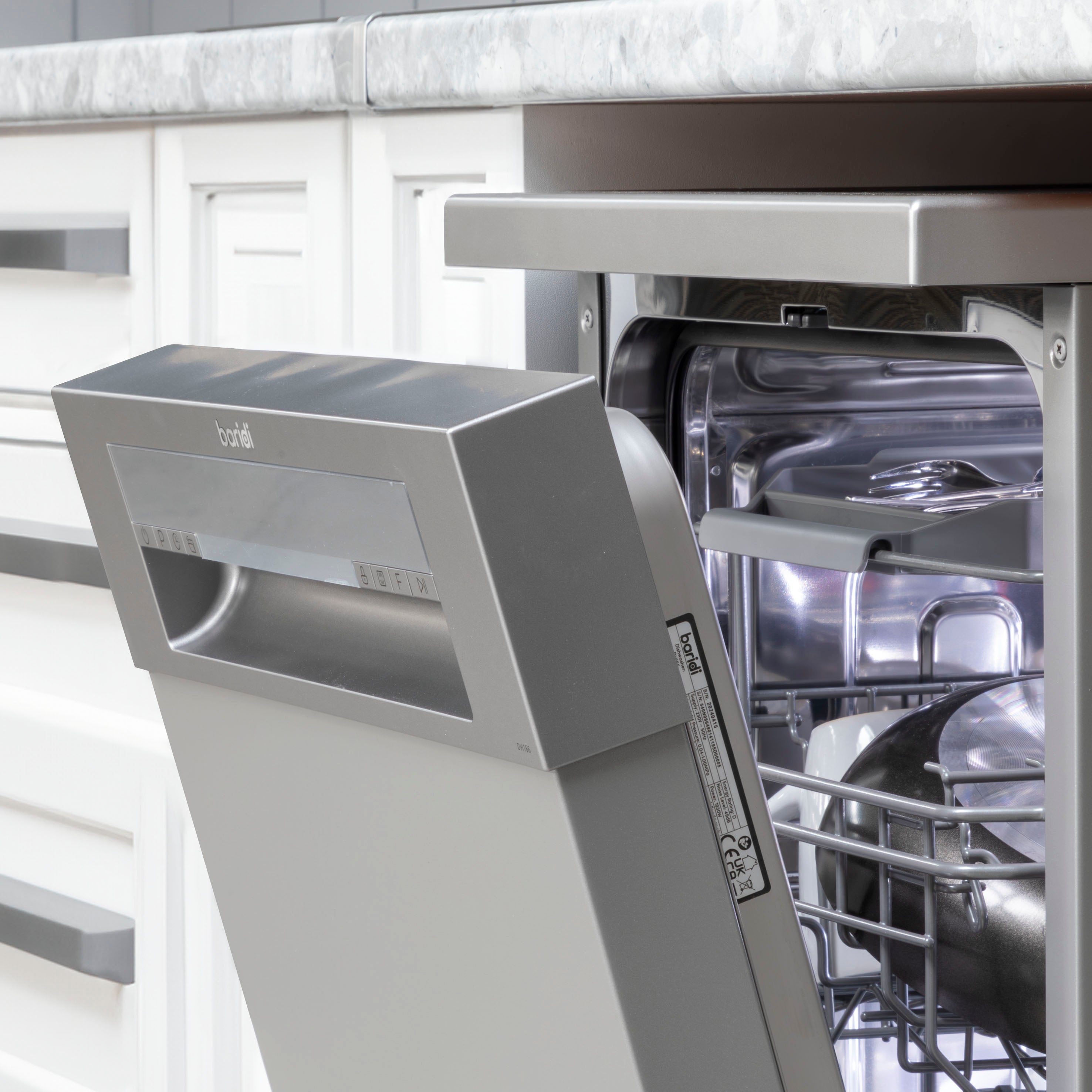 Baridi DH166 Slimline Freestanding Dishwasher 45cm, 10 Place Settings, 8 Programmes, Silver
