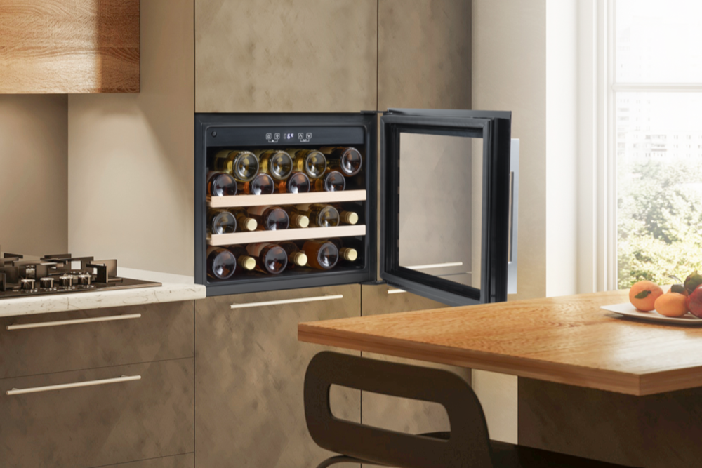 Baridi DH205 Built-In Wine Fridge Cooler with Digital Touchscreen Controls & LED Light, 28 Bottle Capacity, Black