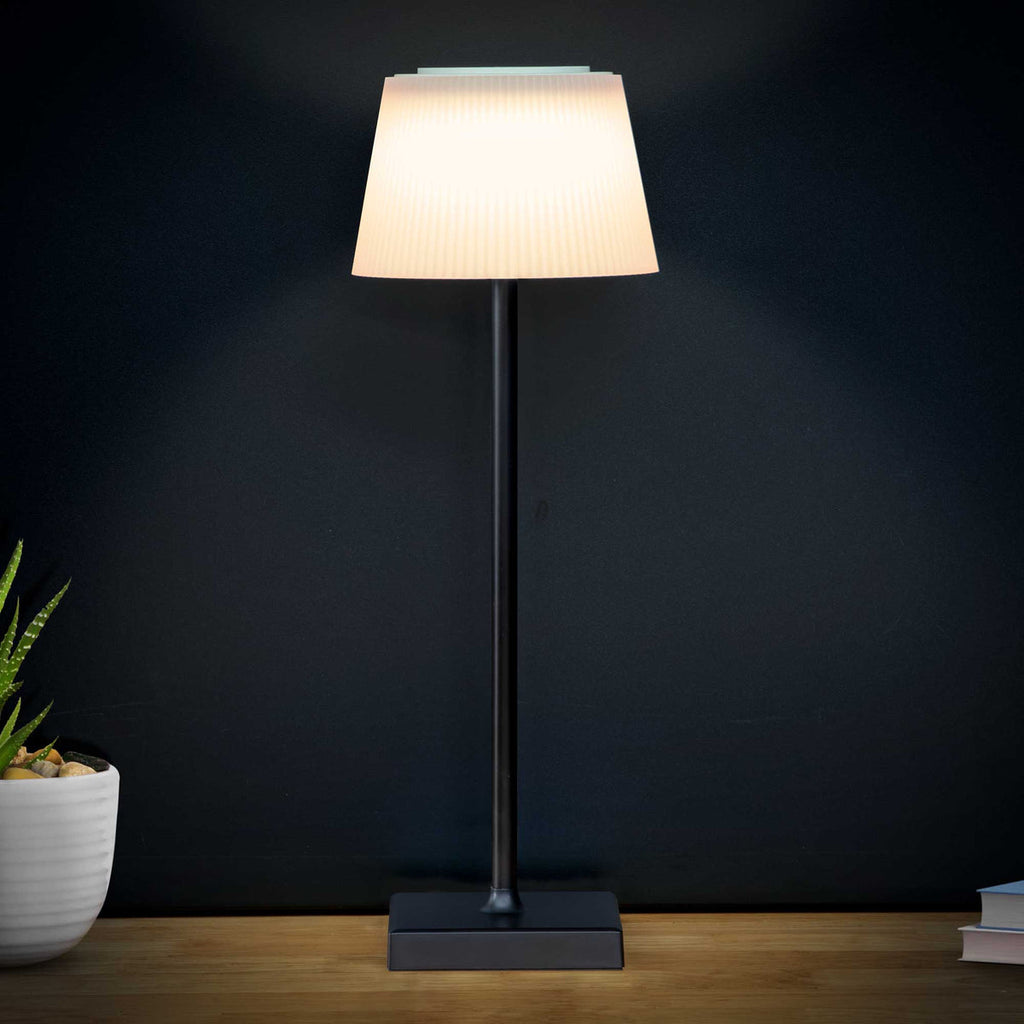 Dellonda Rechargeable Table Lamp, RGB Colours, Black (DH212)