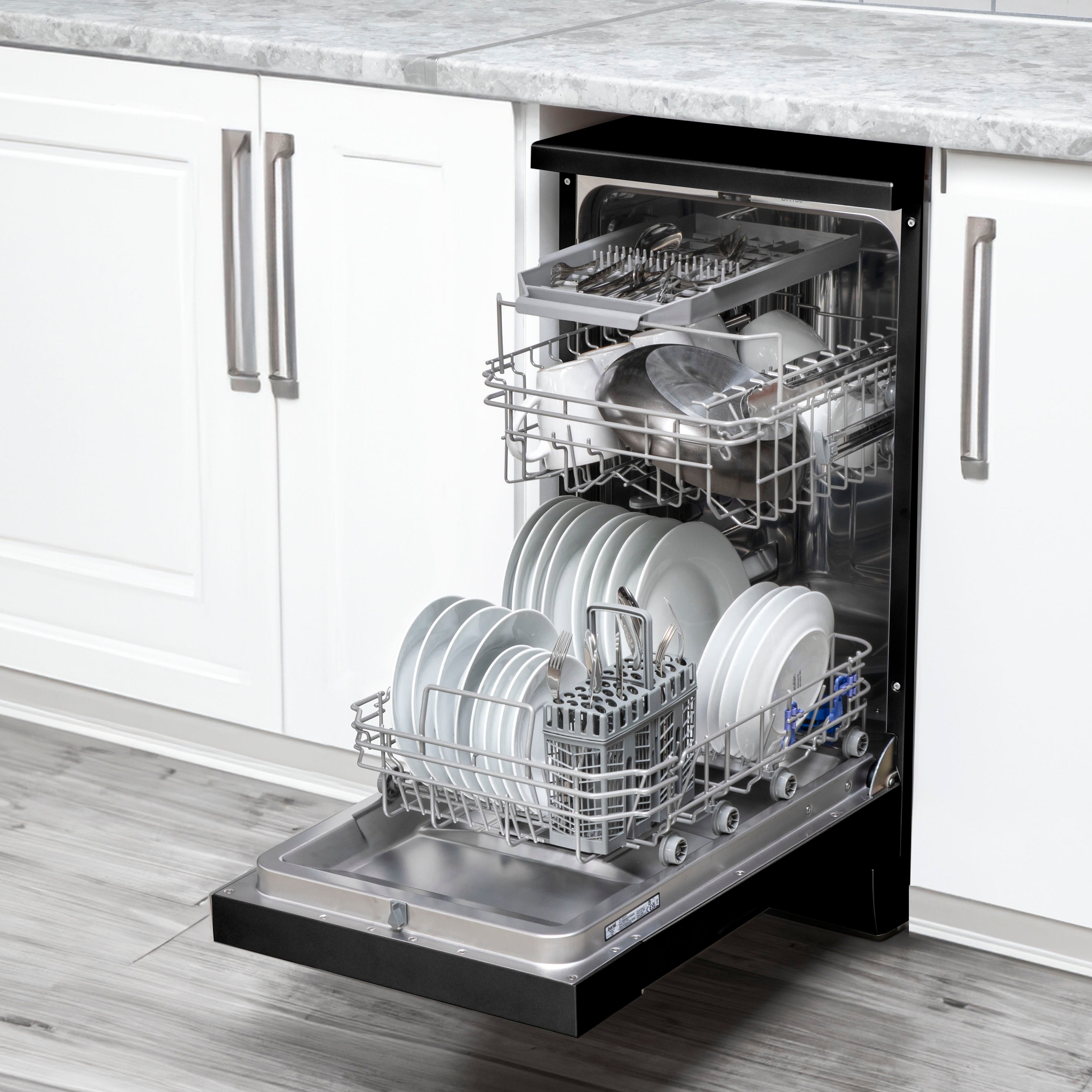 Baridi DH267 Slimline Freestanding Dishwasher 45cm, 10 Place Settings, 8 Programmes, Black