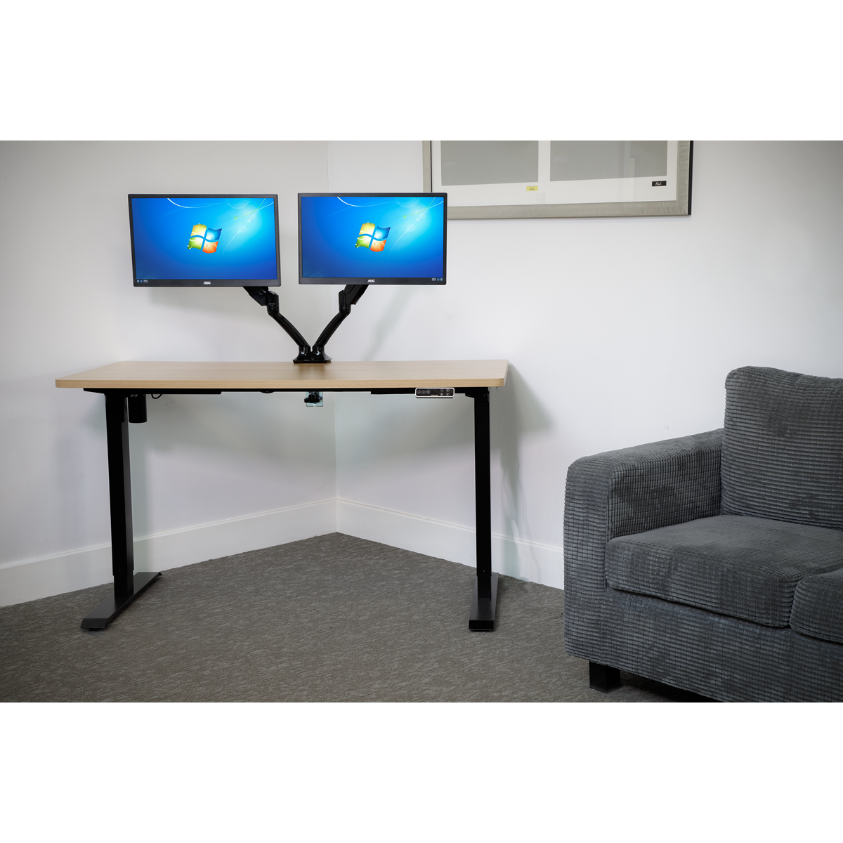 Dellonda Single Motor Height-Adjustable Desk, 140 x 70cm, Oak Desktop (DH41) (Factory Refurbished B)