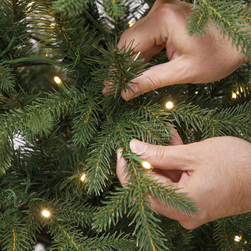 Dellonda Pre-Lit Hinged Christmas Tree with 350 LED Lights, 7ft/210cm (DH82)