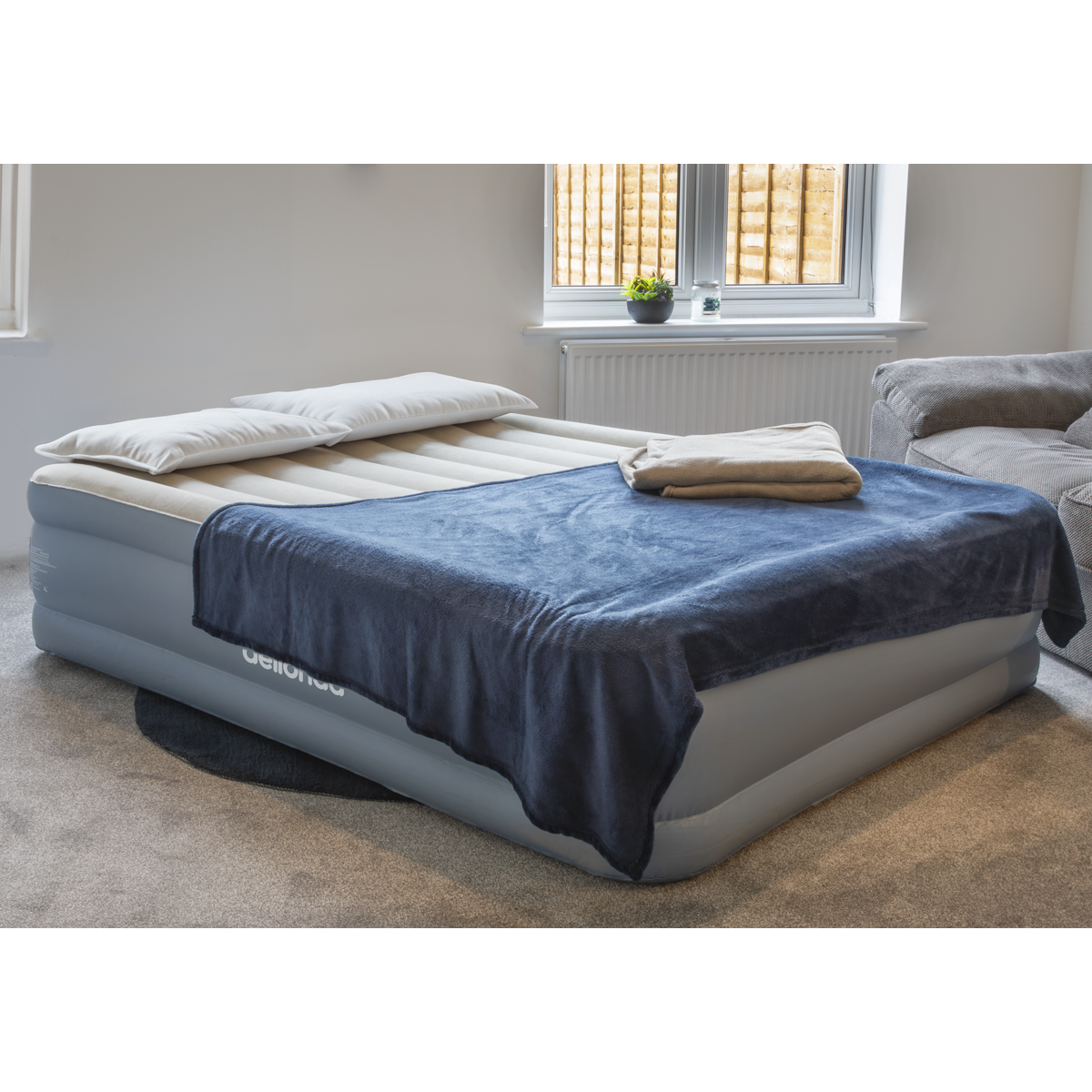 Dellonda Queen High-Raised Air Bed with Built-in Electric Pump (DL147) (Factory Refurbished A)