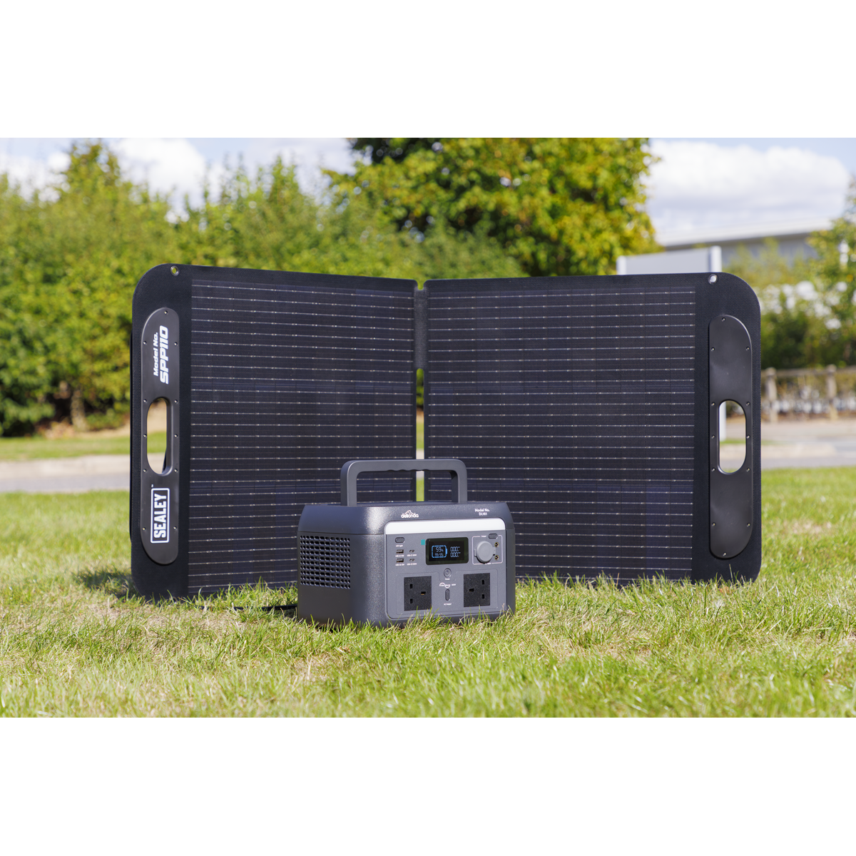 Dellonda Portable Power Station with Foldable Solar Panel, 600W (DL179)