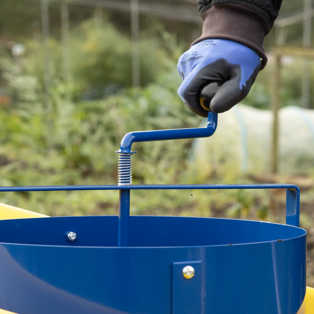 Dellonda DG261 Rotary Garden Soil Compost Earth Sieve Steel Riddle Screener, 400mm Diameter, 7mm Grille