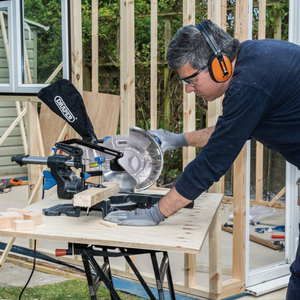Draper 83677 Single Bevel Compound Woodworking Mitre Saw with Laser Guide 210mm 1500W 230V
