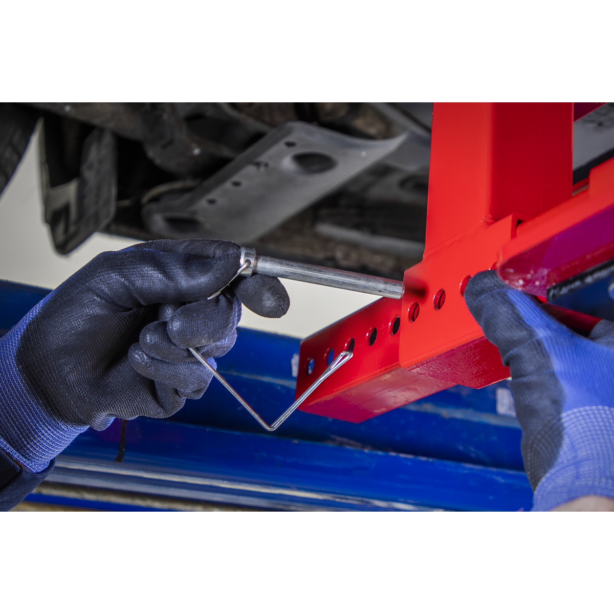 Sealey FTC01 Fuel Tank Cradle, 565kg Capacity
