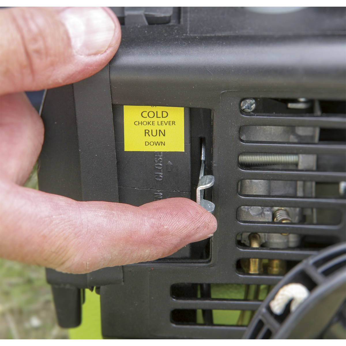Petrol Inverter Generator, 2-Stroke Engine, 1000W 230V (G1000I)