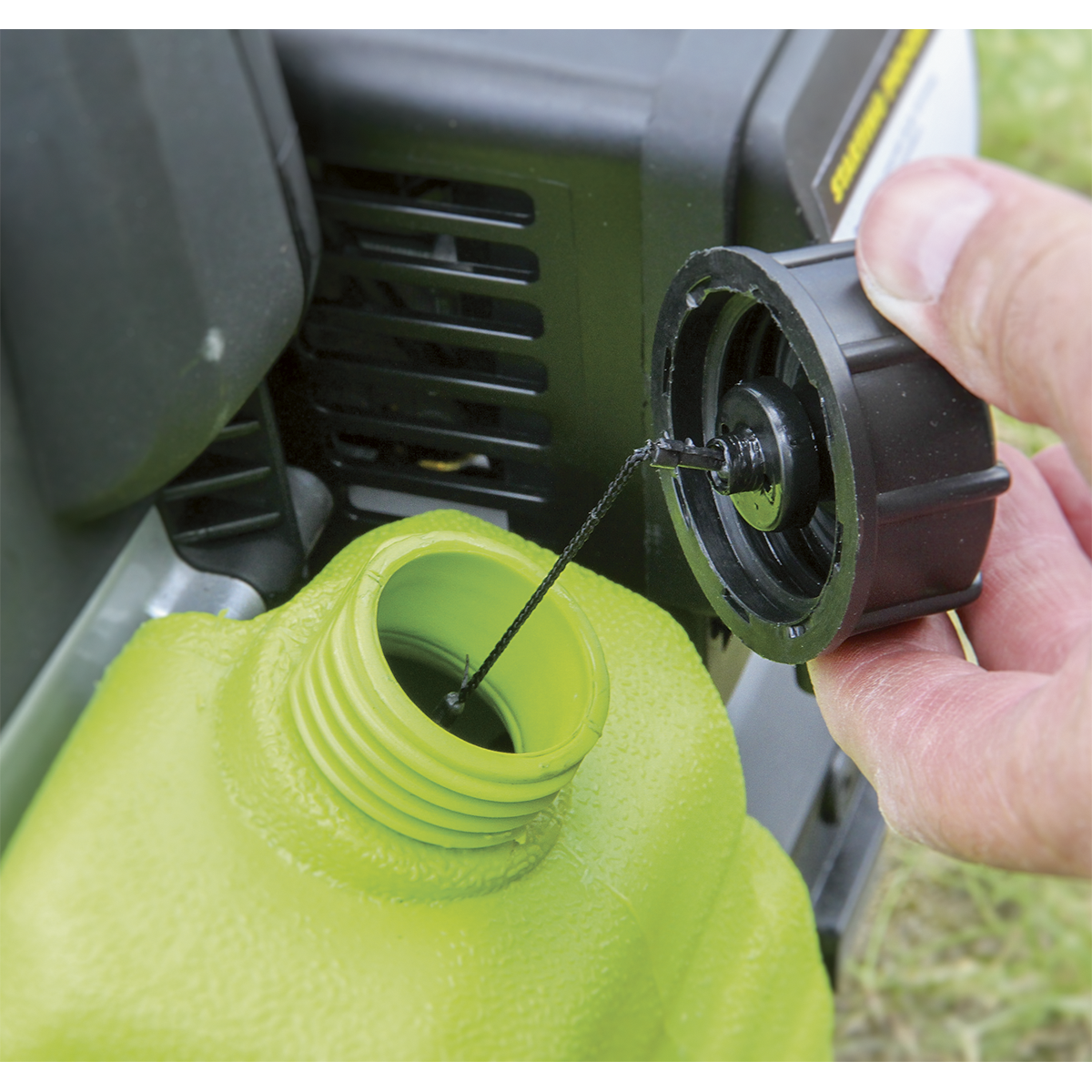 Petrol Inverter Generator, 2-Stroke Engine, 1000W 230V (G1000I)