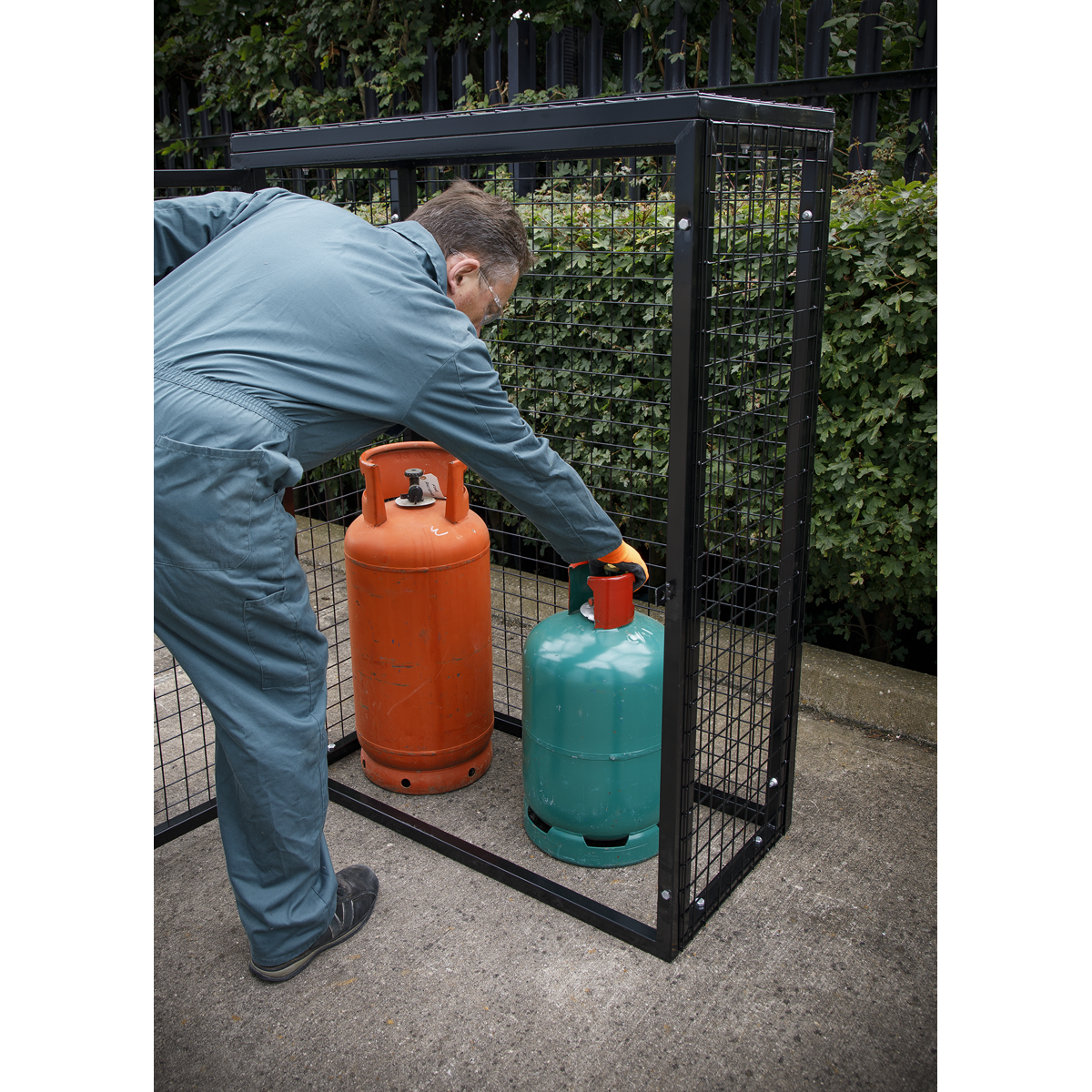 Gas Cylinder Safety Cage - 2 x 47kg