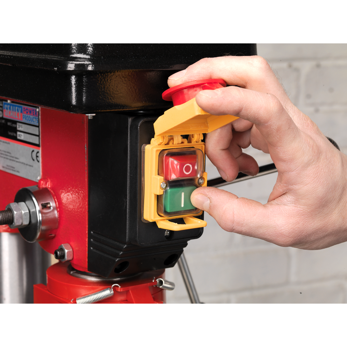 Floor Standing Pillar Drill 12-Speed 370W/230V