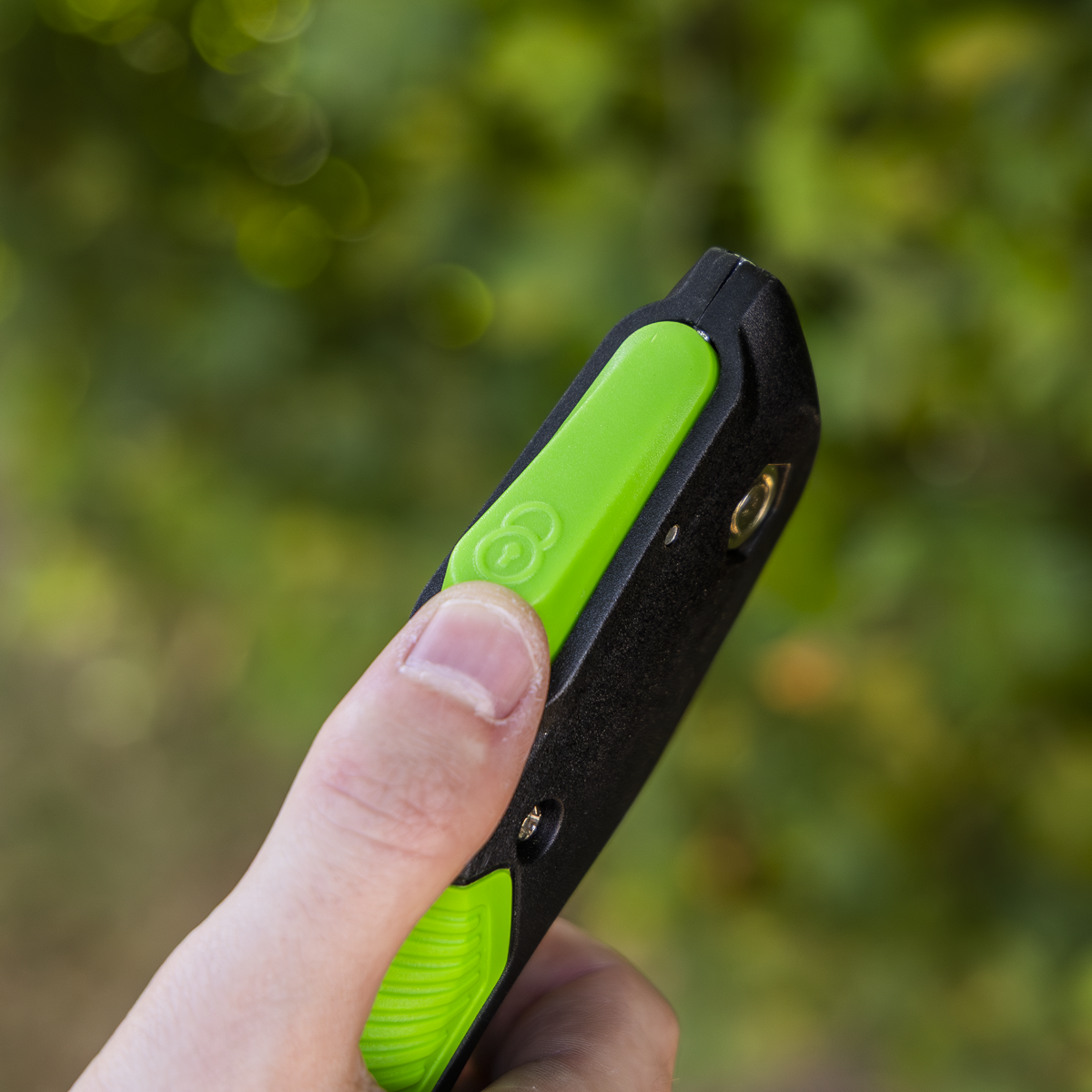 Folding Pruning Saw with Soft Grip Handle, 2 Cutting Positio