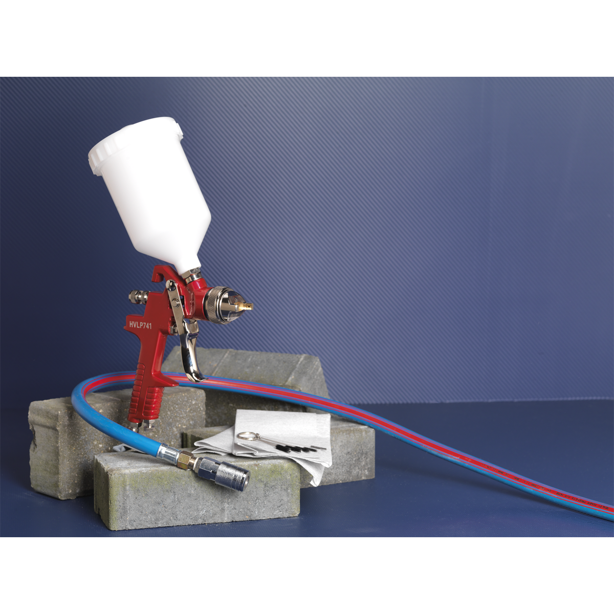 Workshop Series HVLP Gravity Feed Spray Gun 1.3mm Set-Up