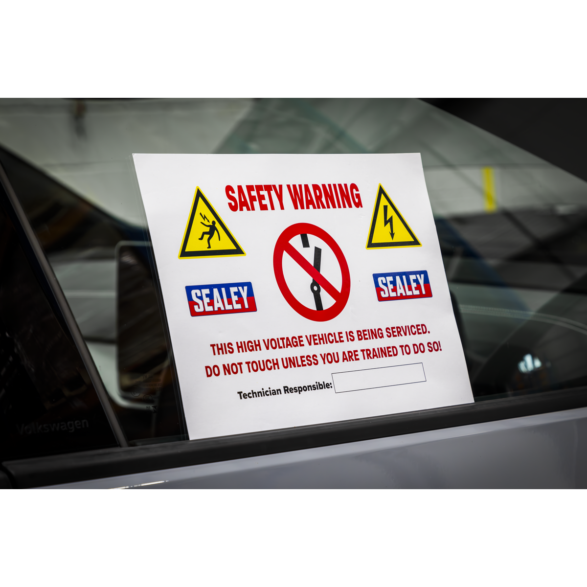 Hybrid/Electric Vehicle Warning Sign