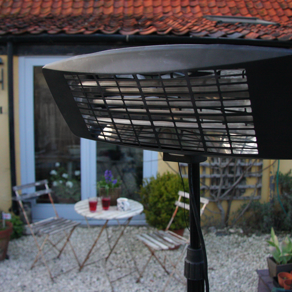 Infrared Quartz Patio Heater with Telescopic Floor Stand, 2000W (IFSH2003)