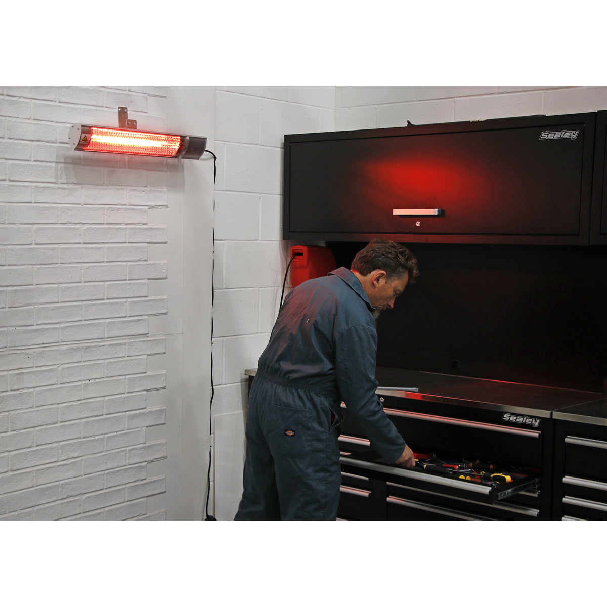 High Efficiency Infrared Short Wave Heater, 2000W (IWMH2000R)