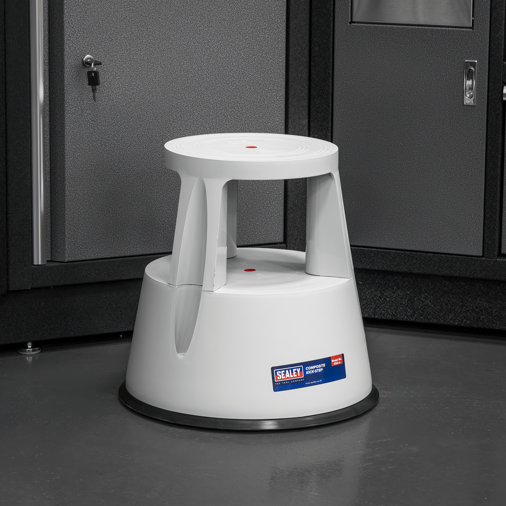 Composite Kick-Step - EN 14183
