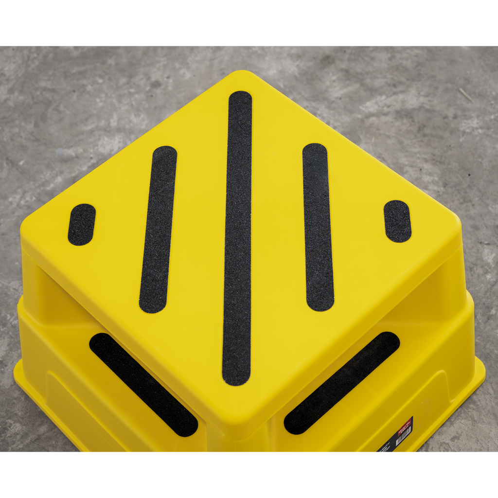 Heavy-Duty Platform Safety Step