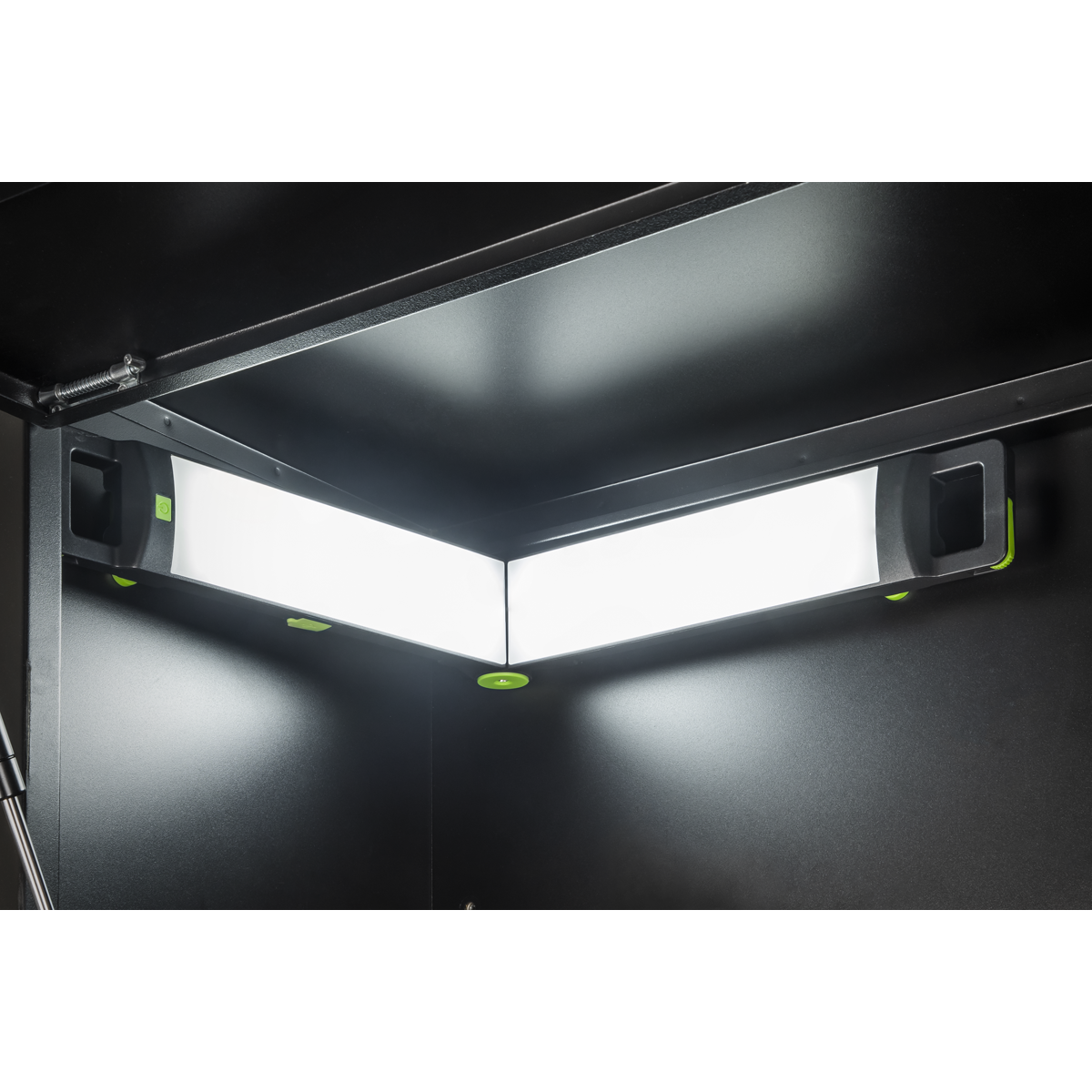 3-in-1 Folding Floodlight 10W SMD LED