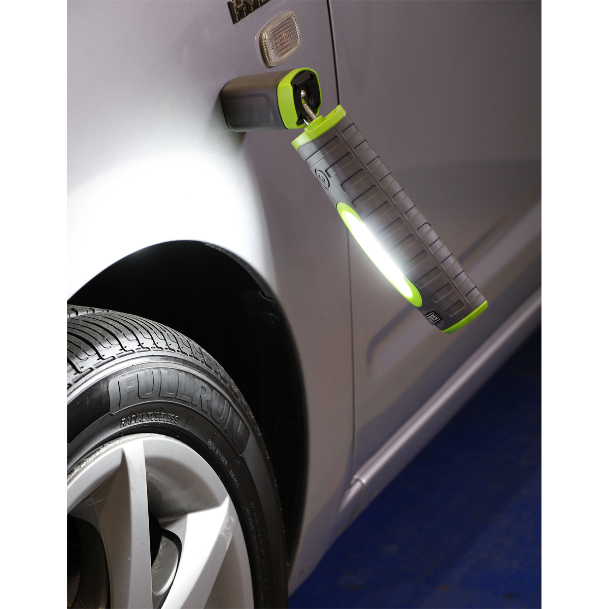Rechargeable 360° Inspection Light 15W & 3W SMD LED - Green