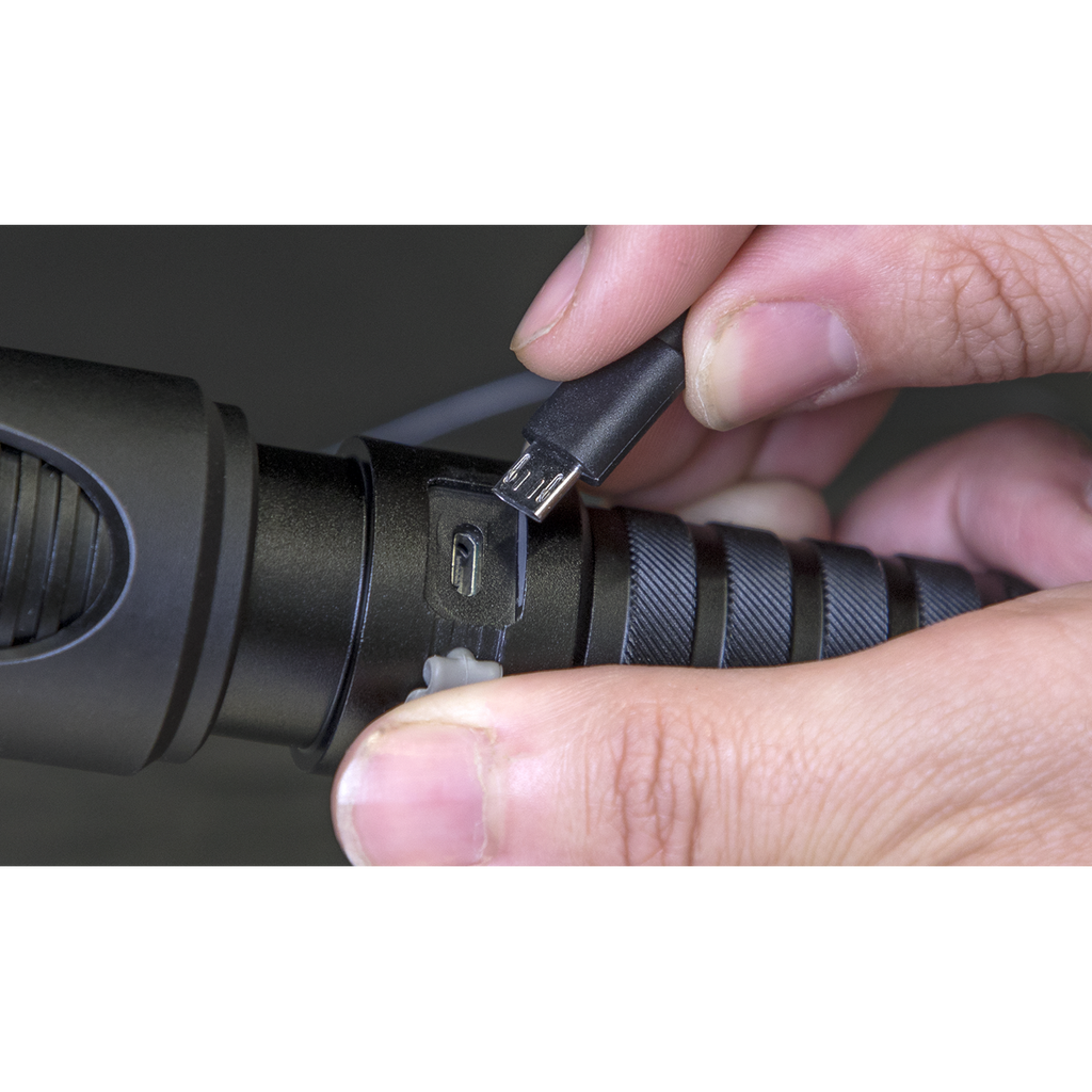 Rechargeable Aluminium Torch with Adjustable Focus 5W SMD LE
