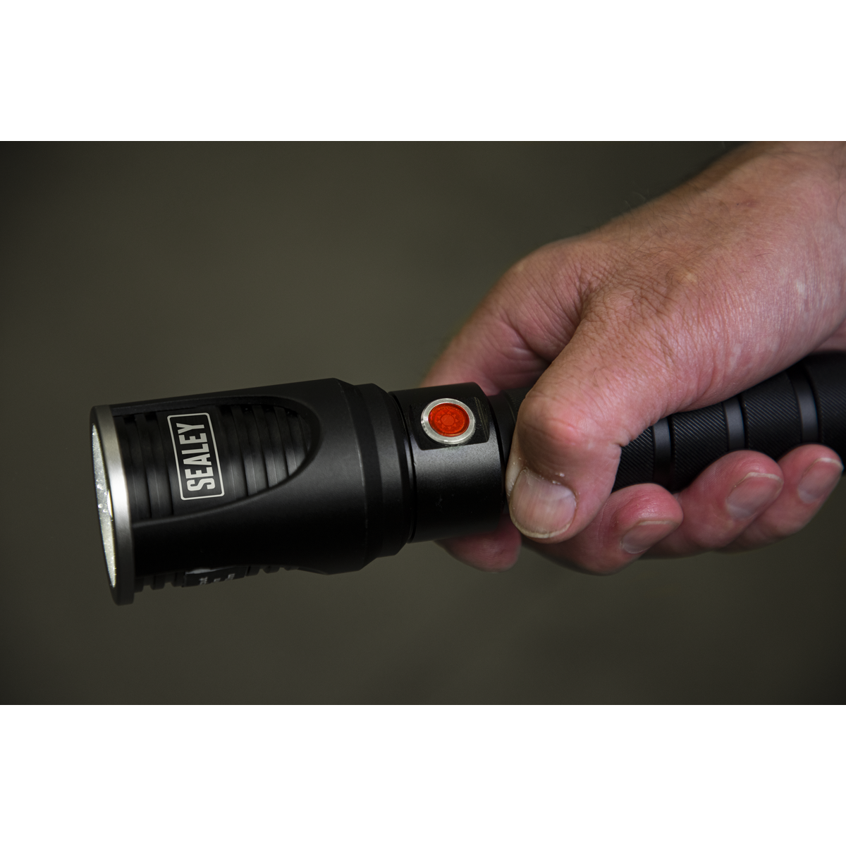 Rechargeable Aluminium Torch with Adjustable Focus 10W SMD LED