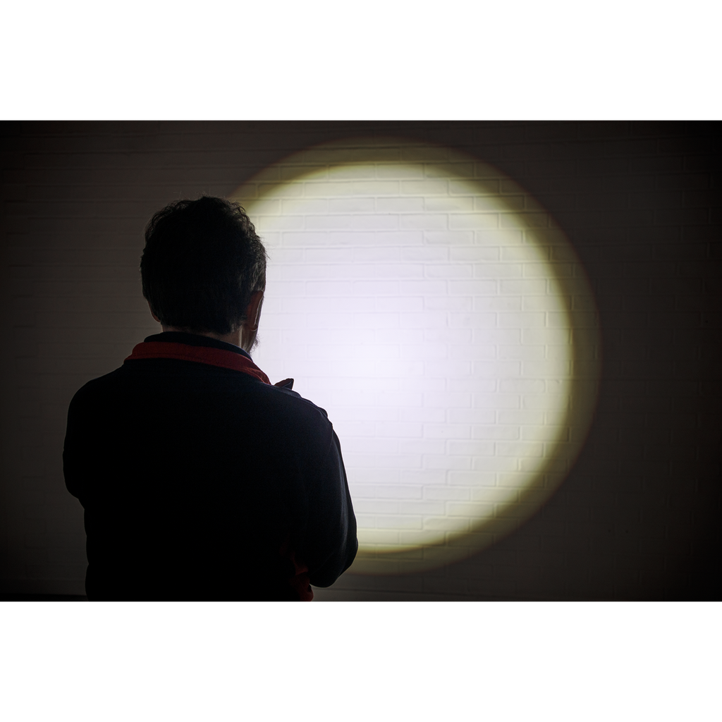 Rechargeable Aluminium Torch with Adjustable Focus 10W SMD L