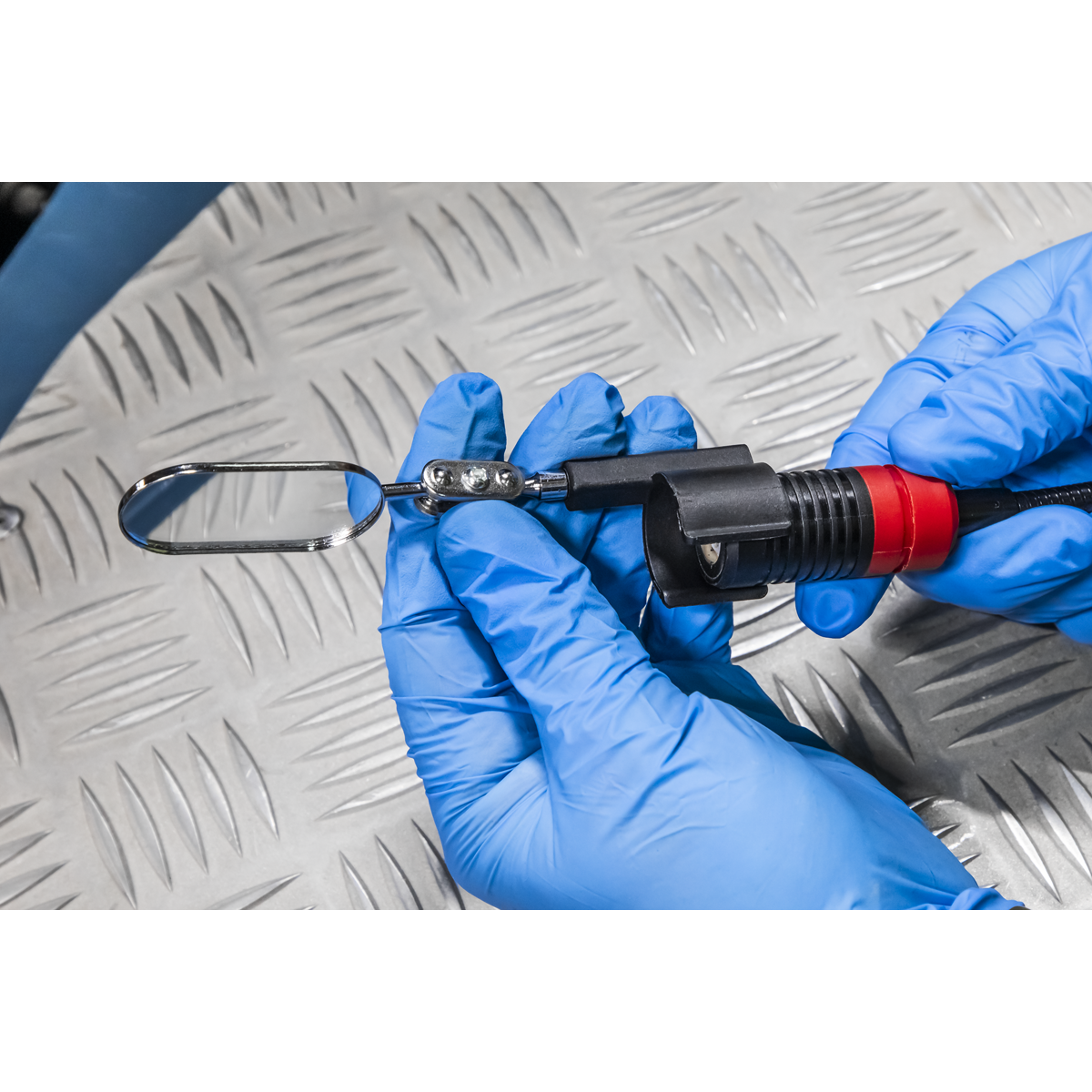 Narrow Mirror for LED Pick-Up Tool