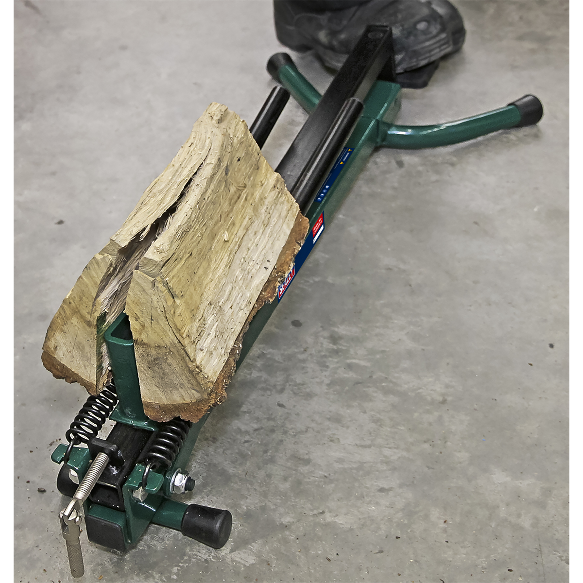 Horizontal Foot Operated Log Splitter, 1.2 Tonne (LS450H)