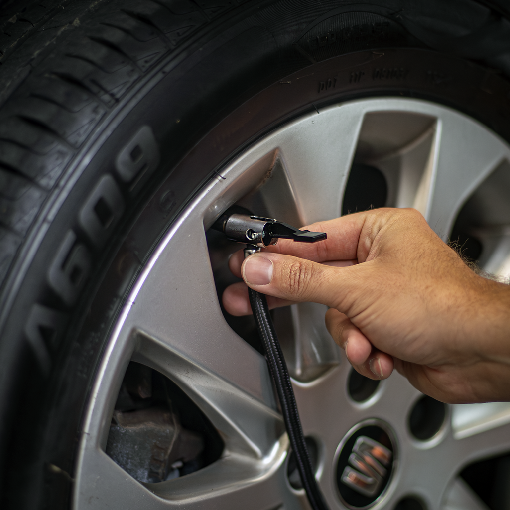 Rechargeable Tyre Inflator & High Volume Air Pump 12V