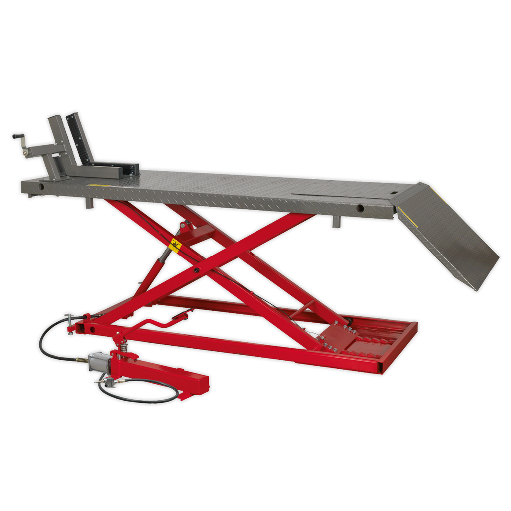 Heavy-Duty Air/Hydraulic Motorcycle Lift 680kg Capacity