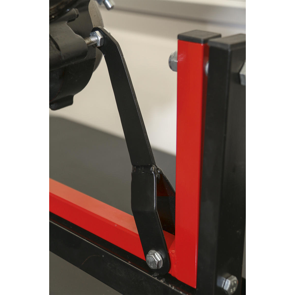 Motorcycle Engine Stand, Single/Twin Cylinder 30kg Capacity (Factory Refurbished B)