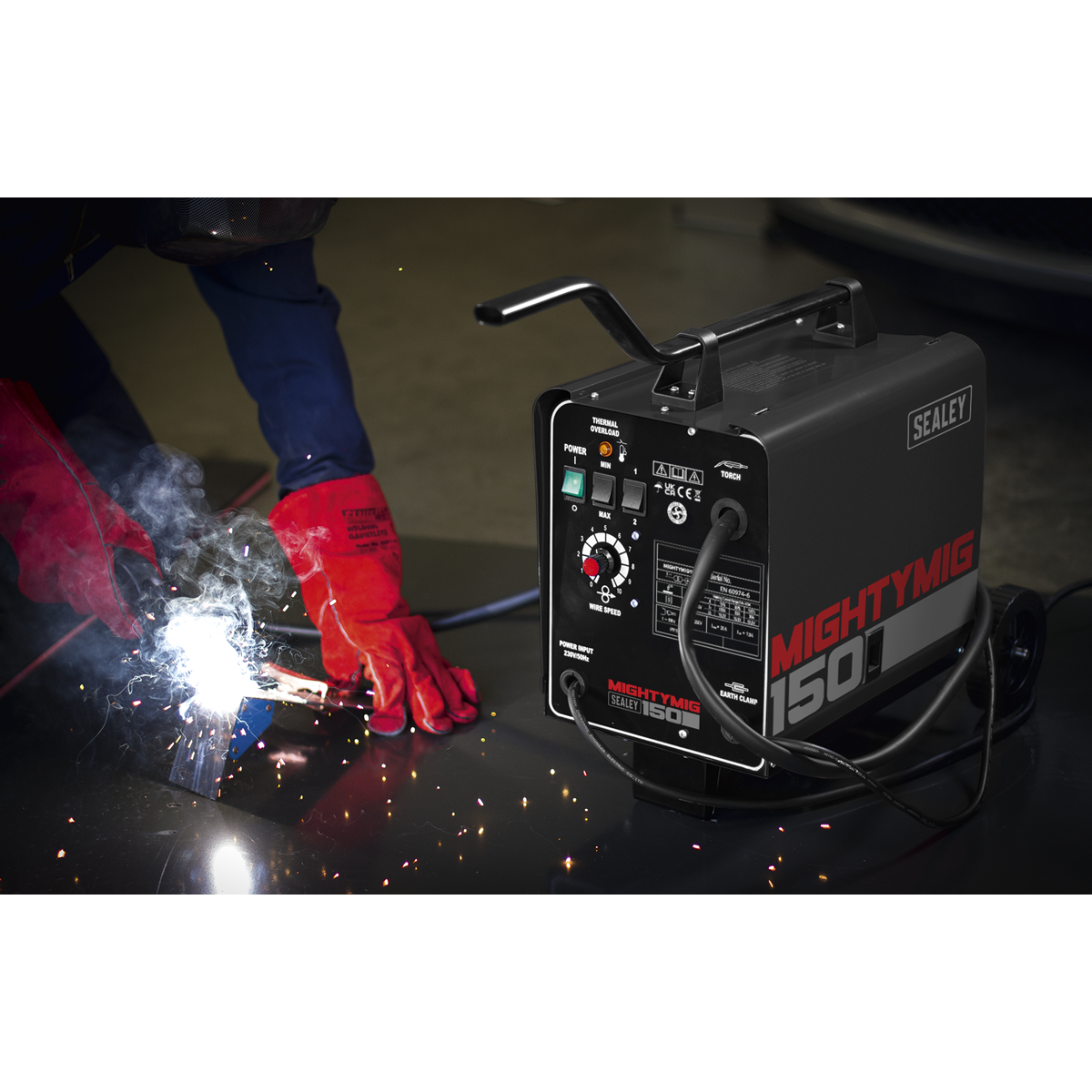 Professional Gas/Gasless MIG Welder 150A 230V