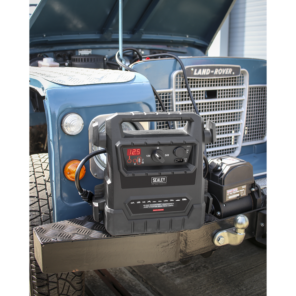 12/24V RoadStart® Emergency Jump Starter 4600 Peak Amps